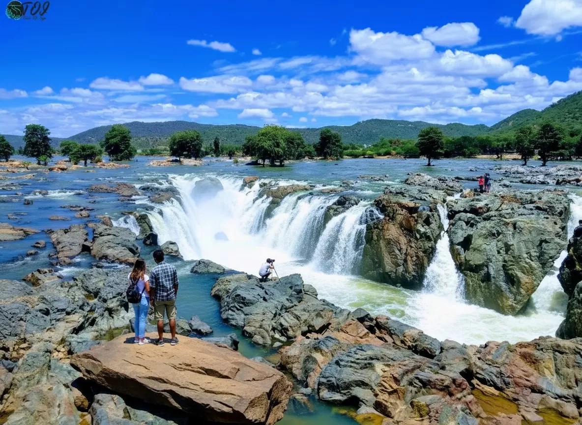 Hogenakkal Falls